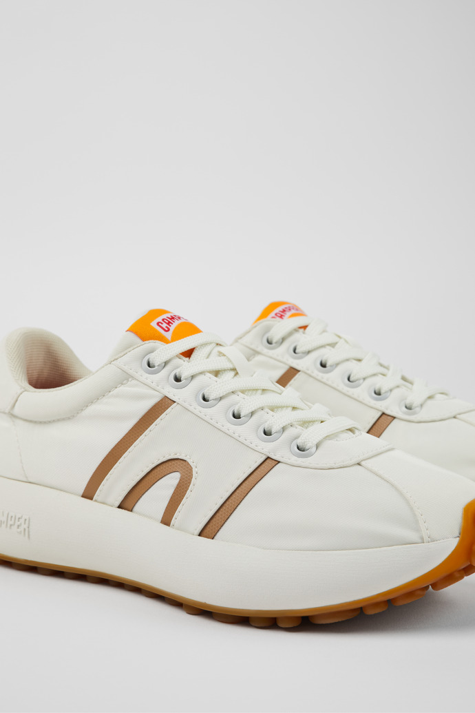 Camper Pelotas Athens - Mehrfarbiger Nahtlos-Sneaker für Damen.