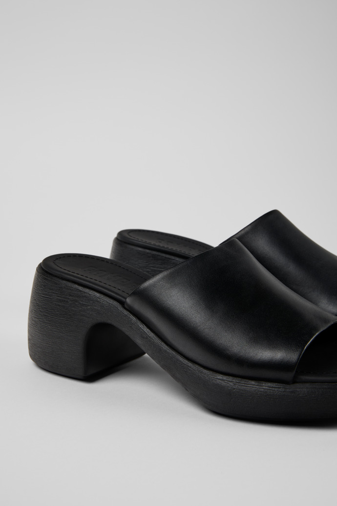 Camper Thelma Sandal - Schwarze Ledersandale für Damen.