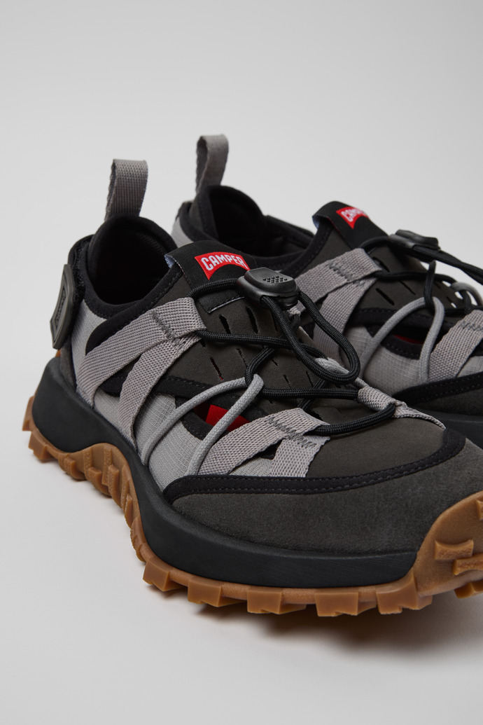 Camper Drift Trail VIBRAM - Graue Damessneaker aus recyceltem PET und Nubukleder.