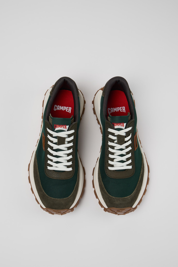 Camper Drift Trail - Grüner Herrensneaker aus Textil und Nubukleder.