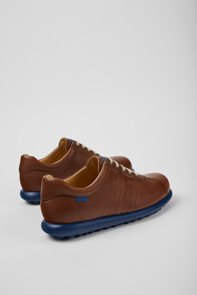 Camper Pelotas - Brauner Damenschuh aus Leder