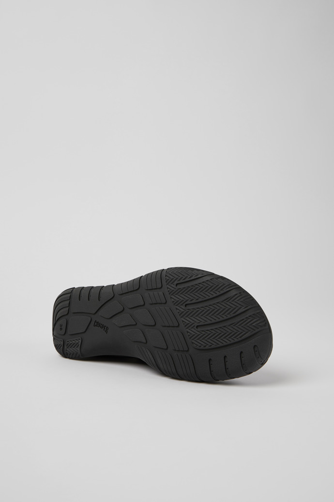Camper Peu Path - Schwarzer Damensneaker aus Recycling-PET.