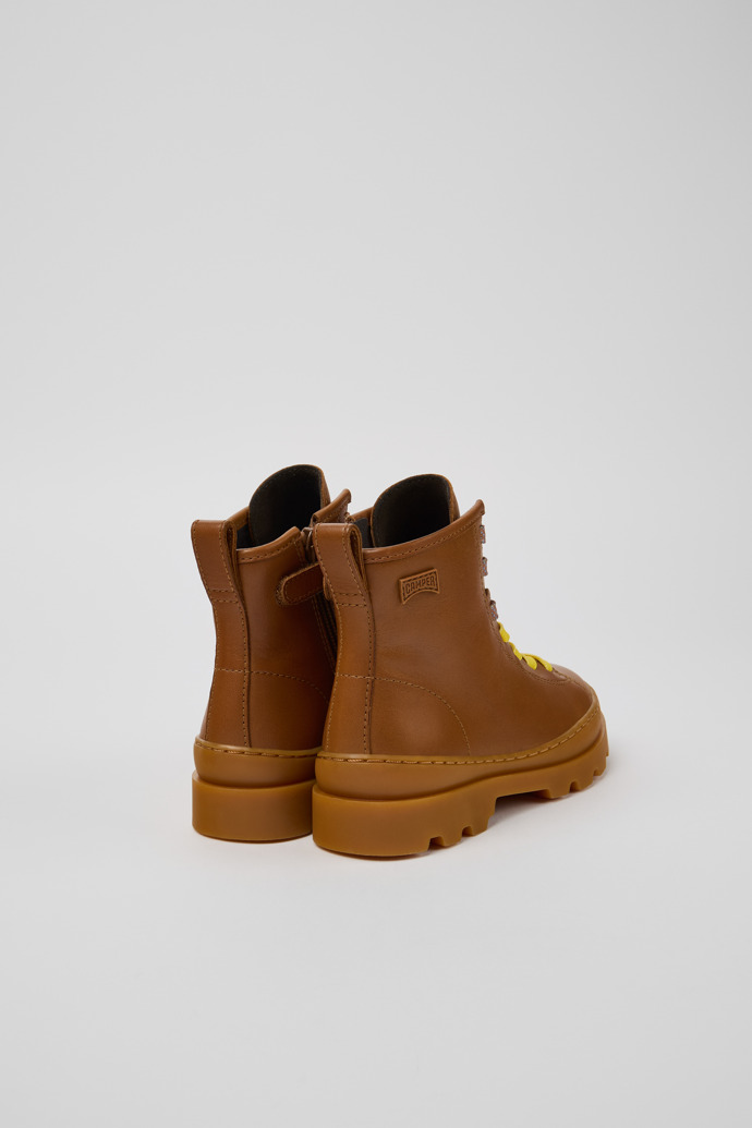 Camper Twins - Braune Kinderstiefelette aus Leder.
