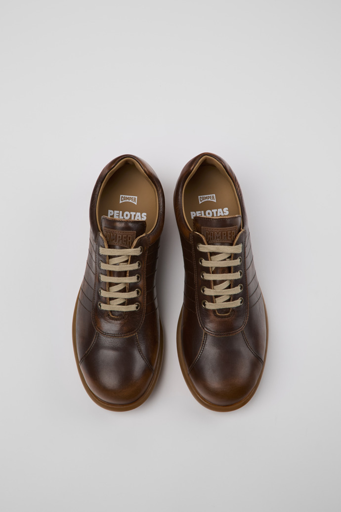 Camper Pelotas - Brauner Herrenschuh aus Leder.
