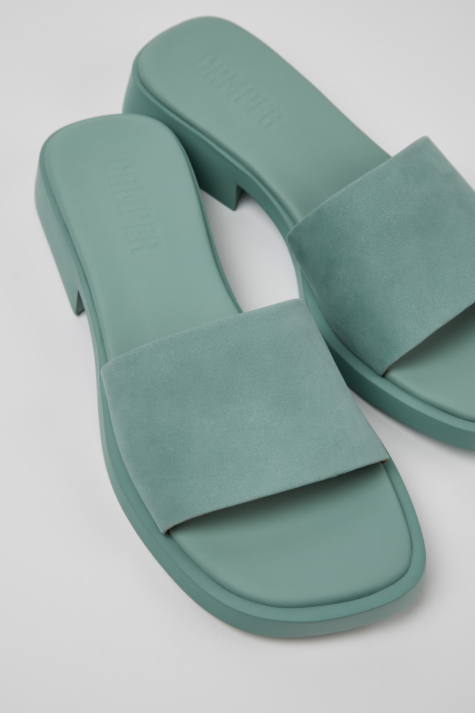 Camper Dana - Grüne Sandalen aus Nubukleder für Damen.