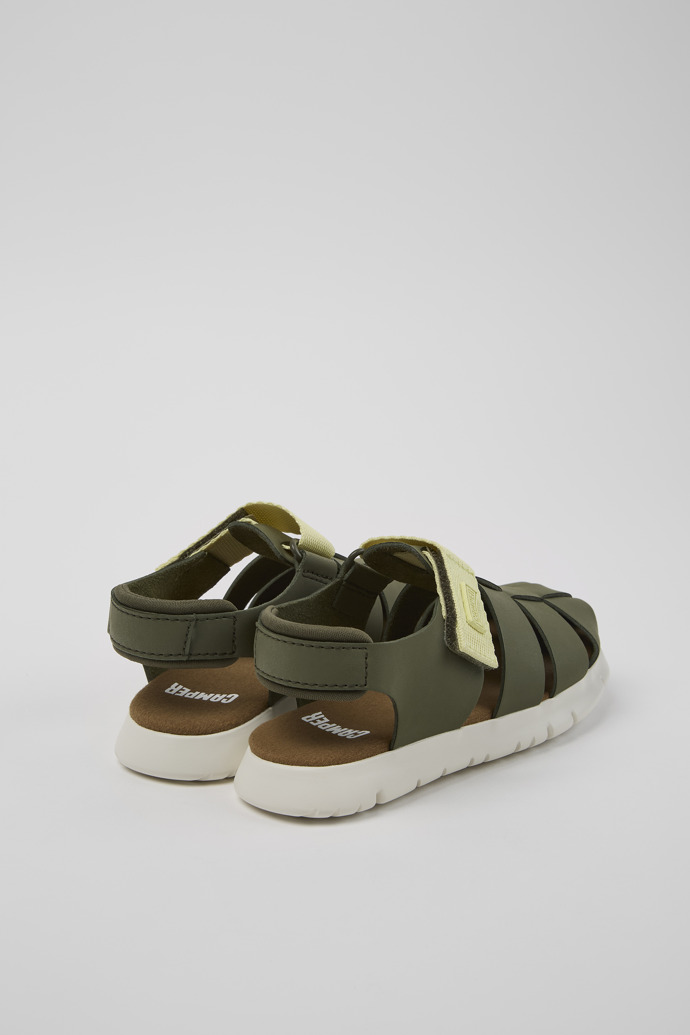 Camper Oruga - Mehrfarbiger Kindersandale aus Leder und Textil.