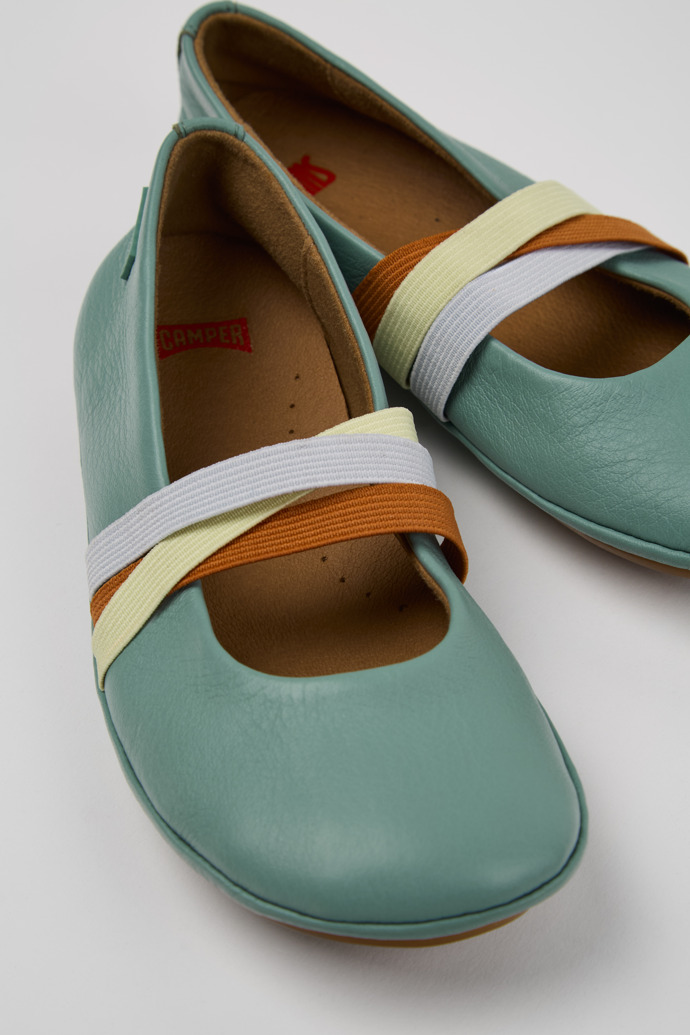 Camper Twins - Grüner Lederballerina für Kinder.