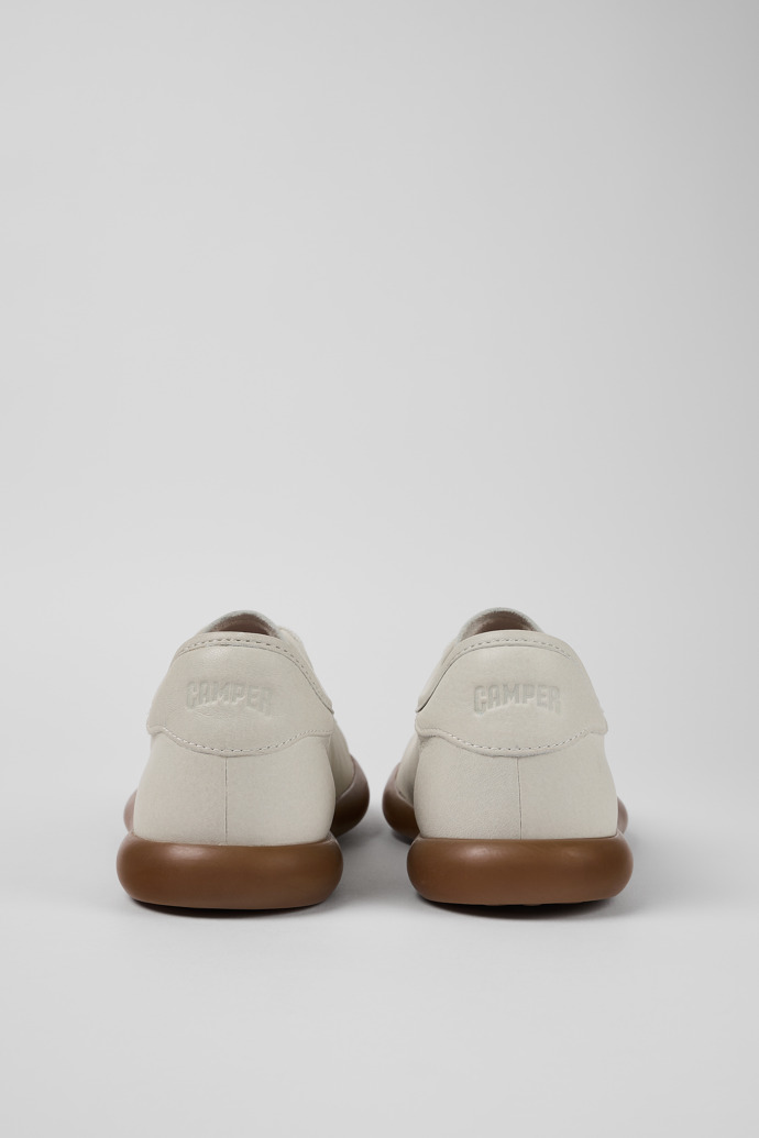 Camper Pelotas Soller - Weißer Damensneaker aus Leder.