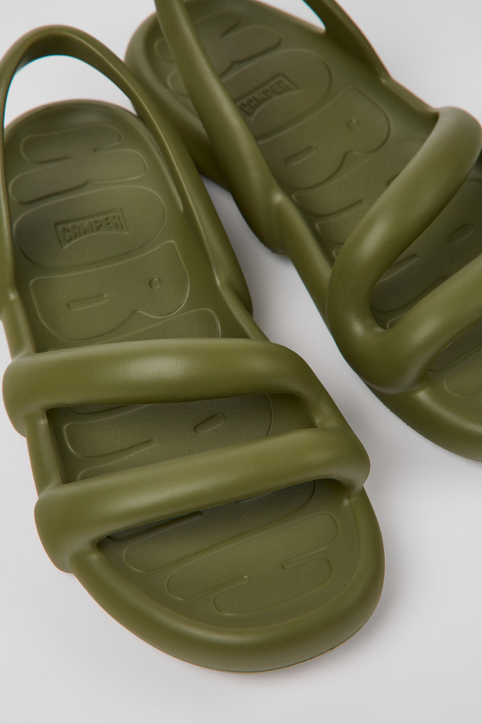 Camper Kobarah Flat - Grüne Unisex-Sandale