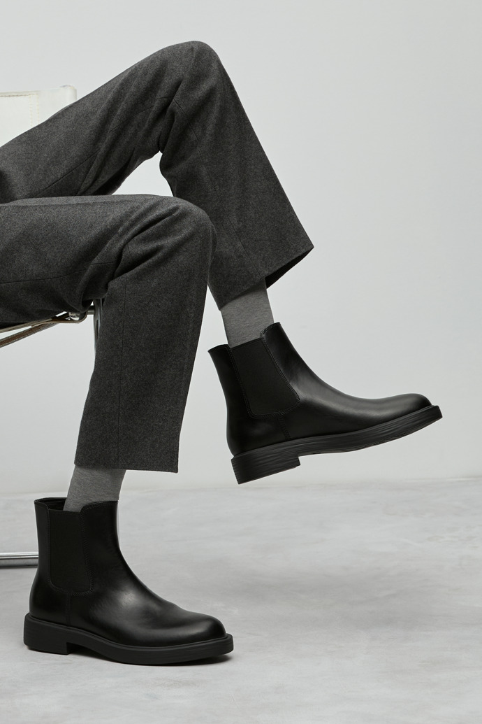 Camper Dean - Schwarze Herrenstiefelette aus Leder.