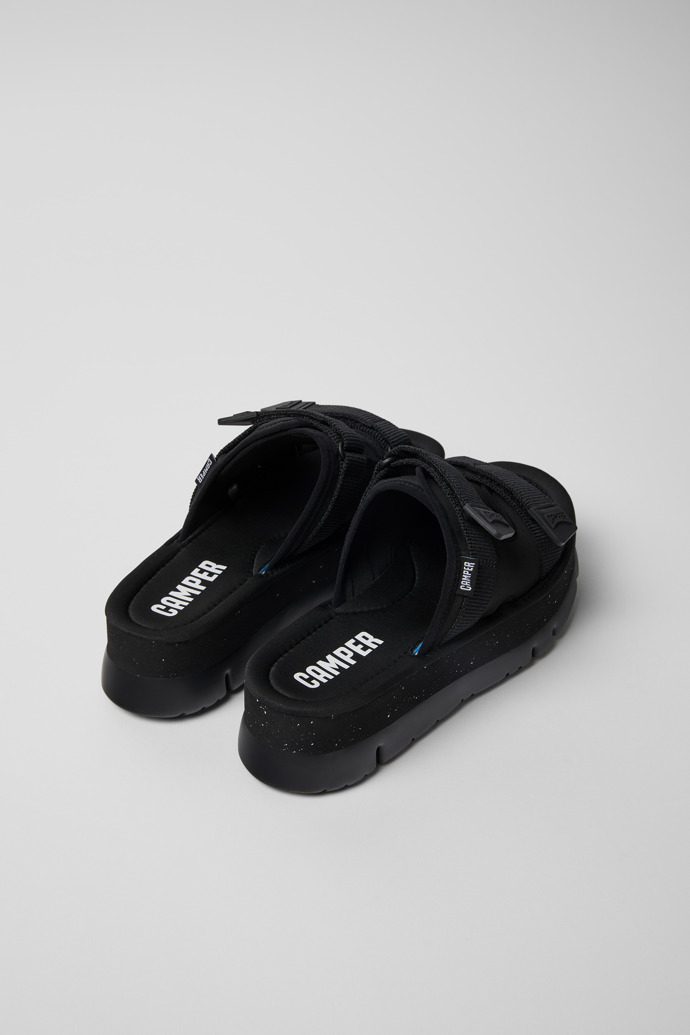 Camper Oruga Up - Schwarze Damenpantoletten aus Textil