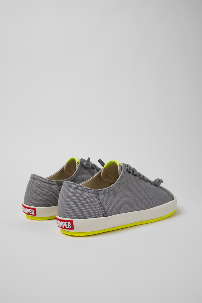 Camper Peu Rambla - Grauer Herrensneaker aus Recyclingbaumwolle.