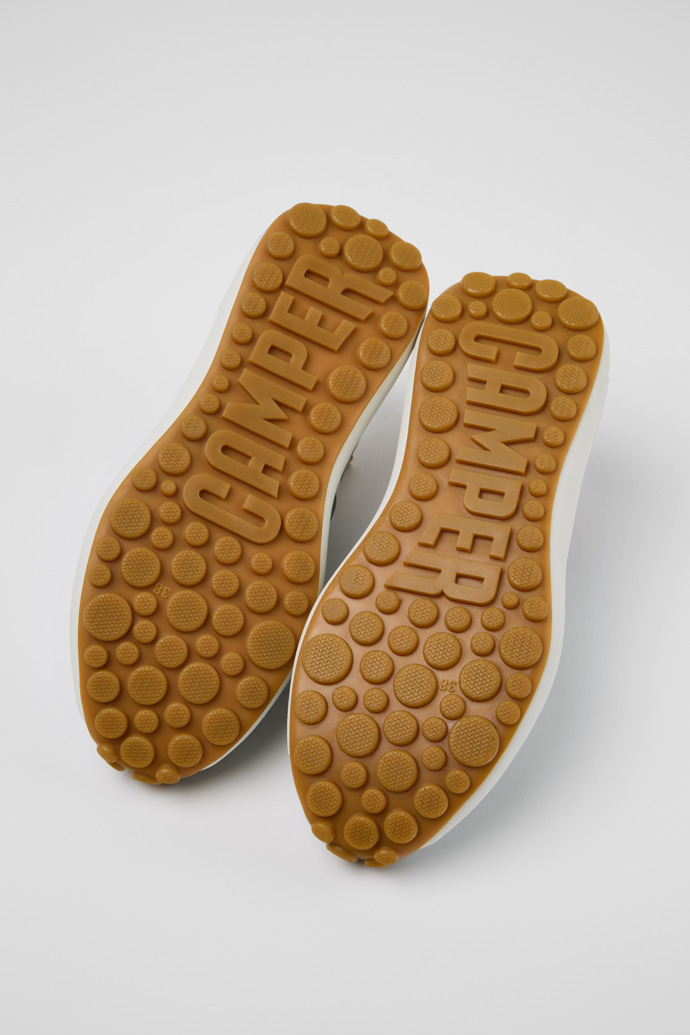 Camper Pelotas Athens - Mehrfarbiger Damensneaker mit nahtlosem Obermaterial.
