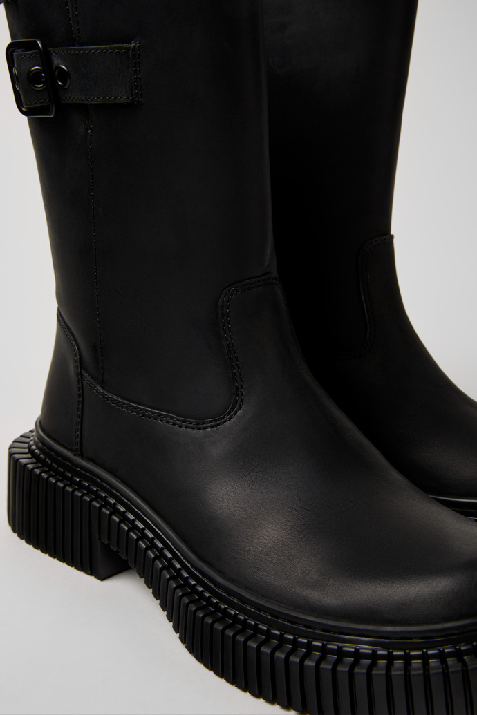 Camper Pix Berlin - Schwarze Stiefeletten aus Nubukleder für Damen.