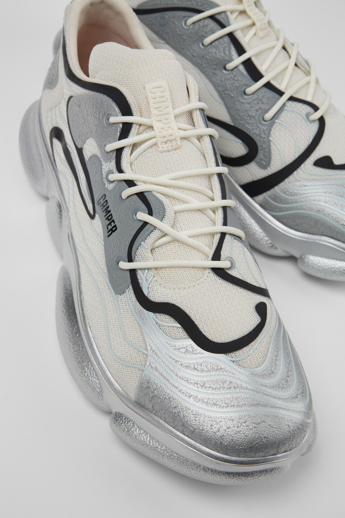 Camper Karst - Mehrfarbiger Herrensneaker aus Recycling-PET.