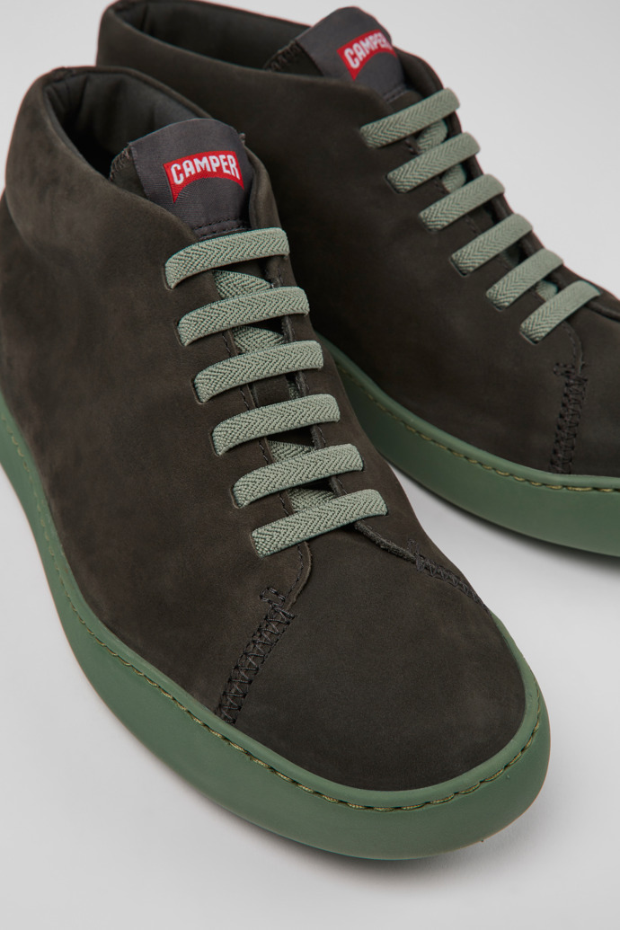 Camper Peu Touring - Grauer Herrensneaker aus Nubukleder