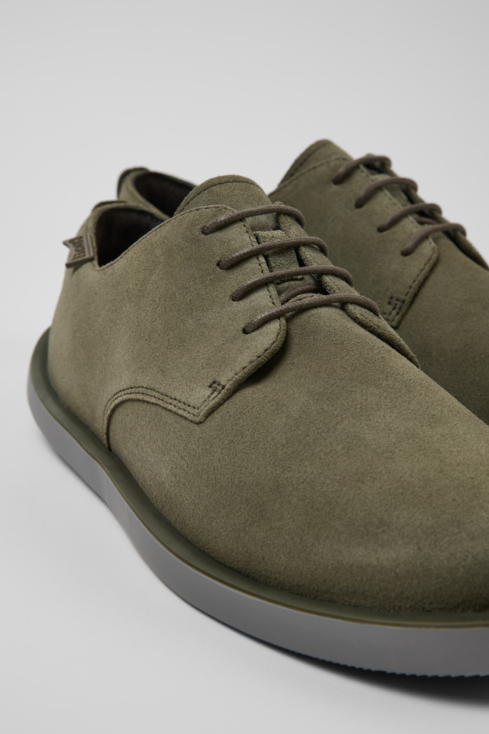 Camper Wagon - Grüner Herrenschuh aus Nubukleder.