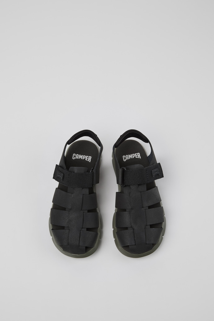 Camper Oruga - # Schwarzer Kindersandal aus Leder und Textil.