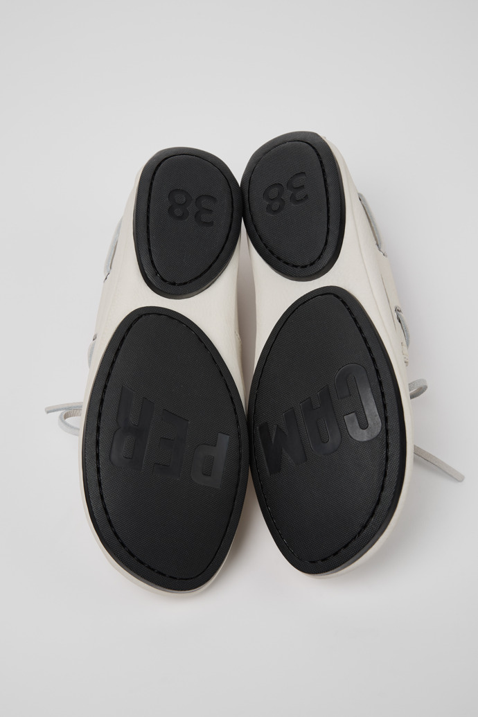 Camper Right Nina - Weiße Lederballerinas für Damen.