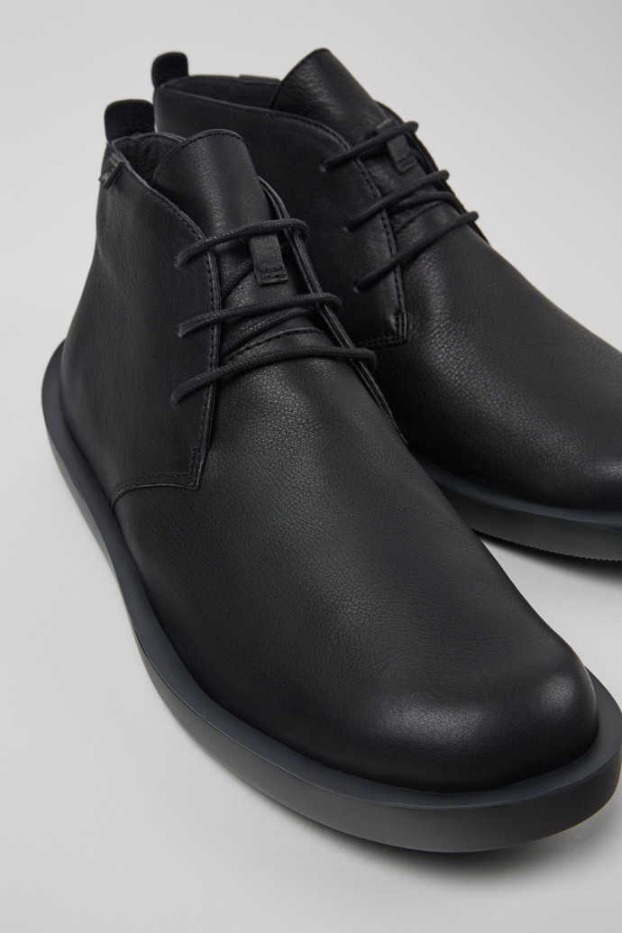 Camper Wagon - Schwarze Lederstiefelette für Herren.
