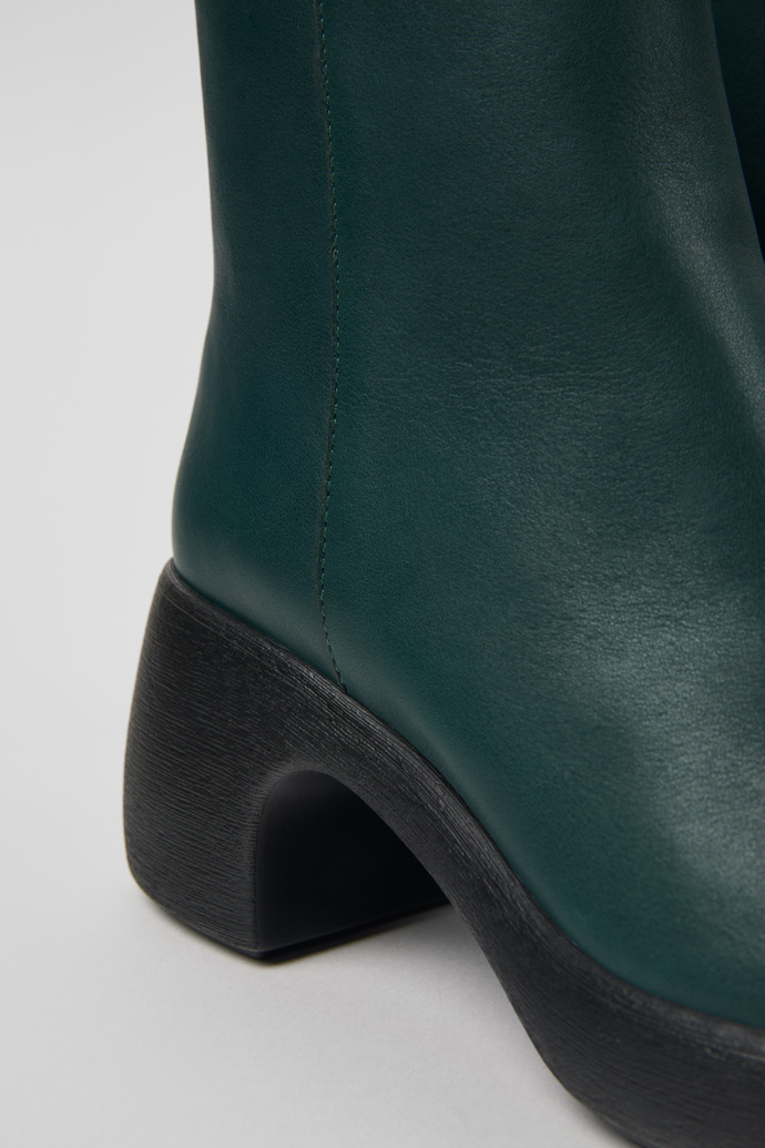 Camper Thelma - Grüner Damenstiefel aus Leder