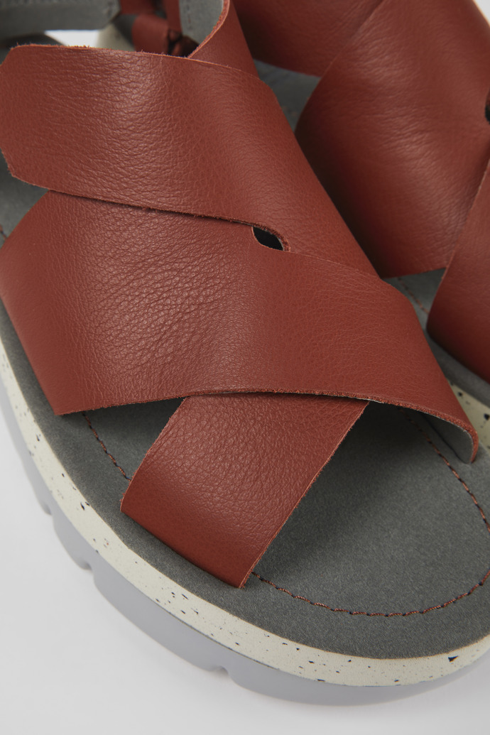 Camper Oruga Up - Rote Ledersandalen für Damen
