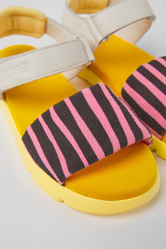 Camper Oruga - Mehrfarbige Kindersandale aus Leder und Textil