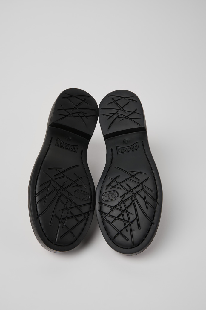 Camper Dean - Schwarzer Damenschuh aus Leder.