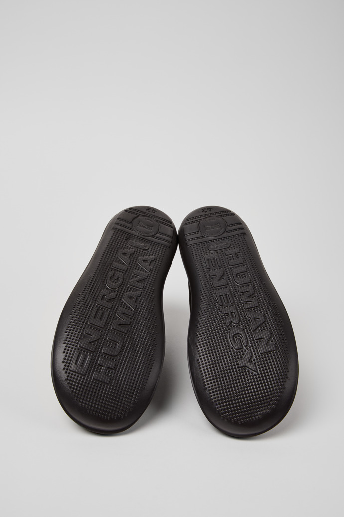 Camper Beetle - Schwarze Herrenstiefelette aus Textil und Nubukleder.