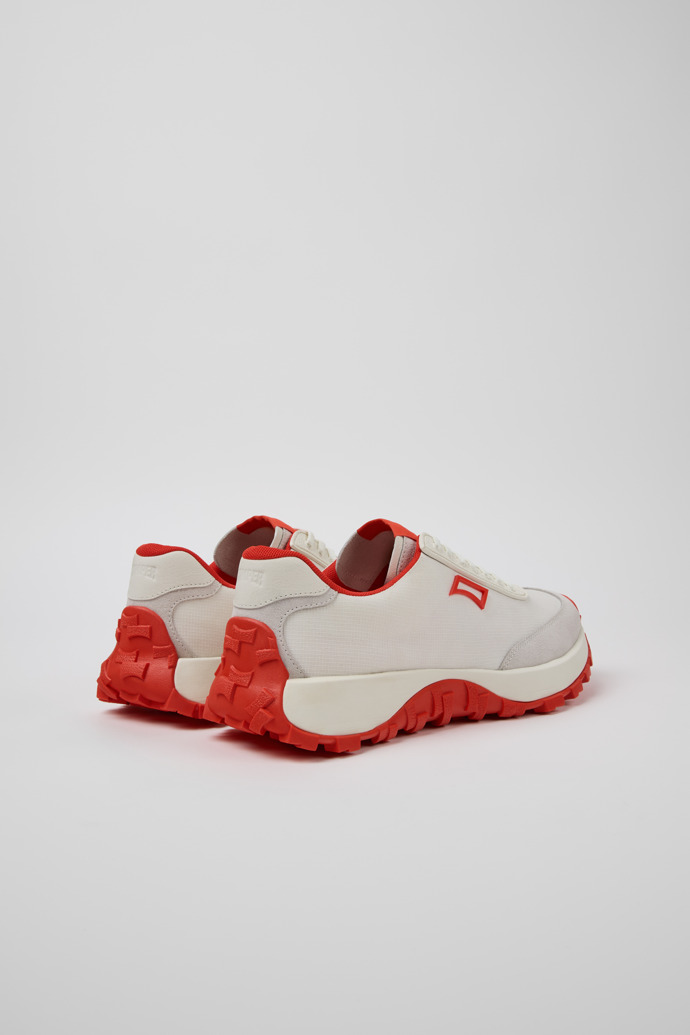 Camper Drift Trail VIBRAM - Weißer Herrensneaker aus recyceltem PET und Nubukleder.
