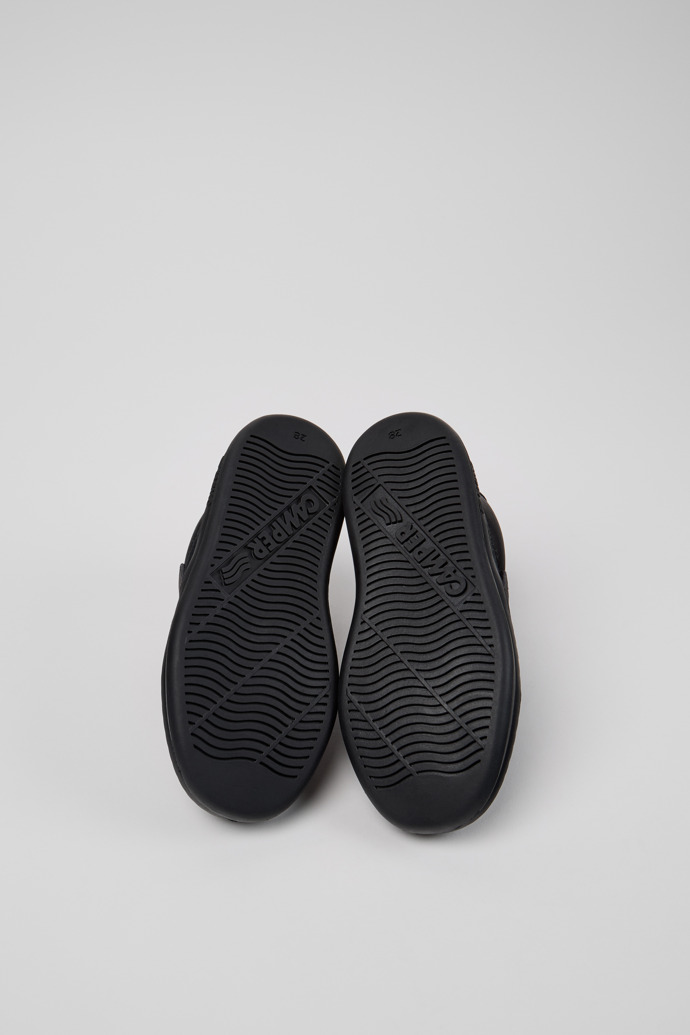Camper Runner - Schwarze Kinderstiefelette aus Leder/Nubukleder.