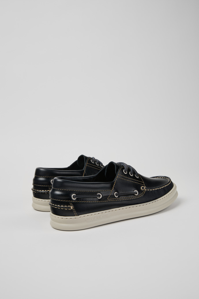 Camper Runner - Blauer Herrenmokassin aus Nubukleder.