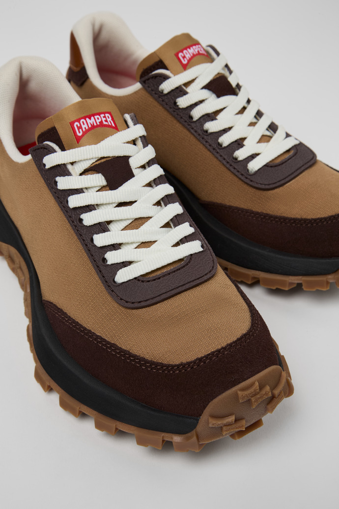 Camper Drift Trail VIBRAM - Brauner Damensneaker aus Textil und Nubukleder