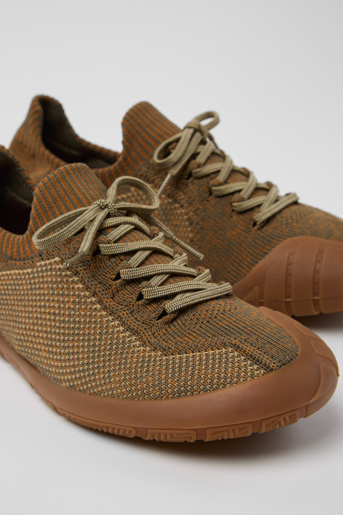 Camper Path - Mehrfarbiger Herrensneaker aus Textil.