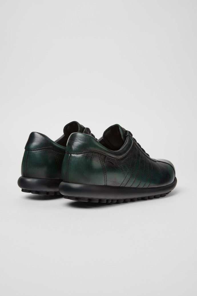 Camper Pelotas - Schwarzer Damenschuh aus Leder.