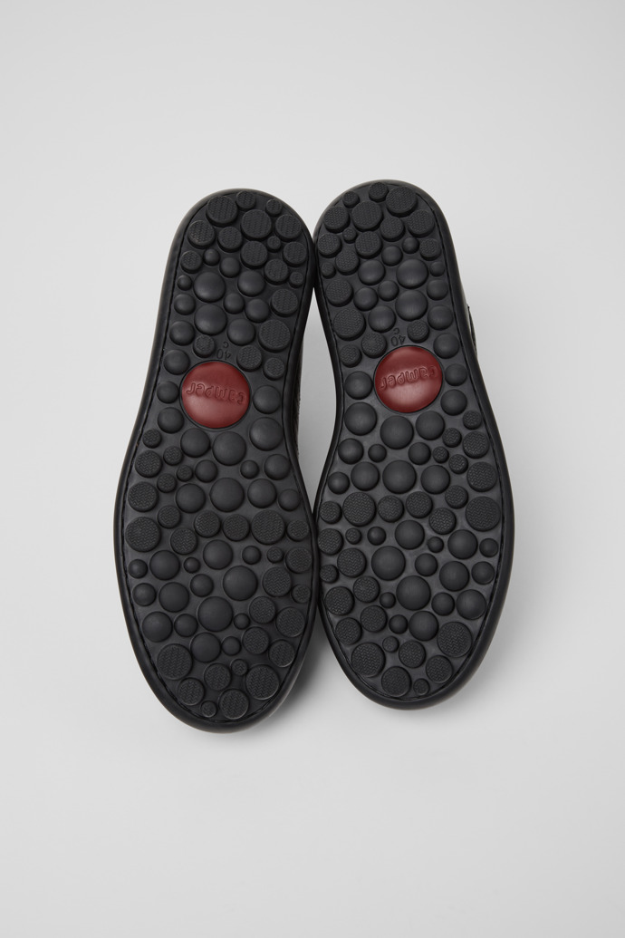 Camper Pelotas - Schwarzer Damenschuh aus Leder.