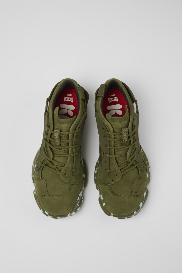 Camper Karst - Grüner Herrensneaker aus Nubukleder/Textil