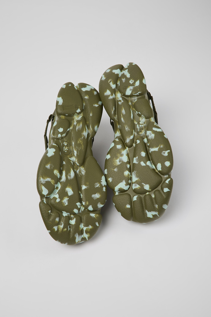 Camper Karst - Grüner Herrensneaker aus Nubukleder/Textil