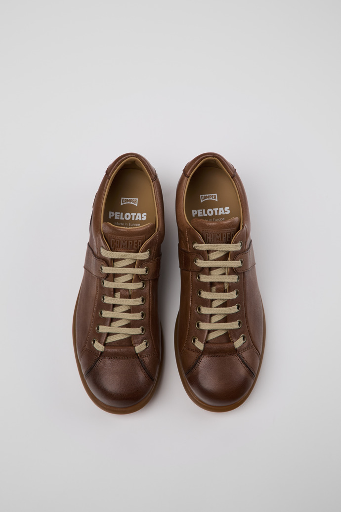 Camper Pelotas - Brauner Herrenschuh aus Leder.