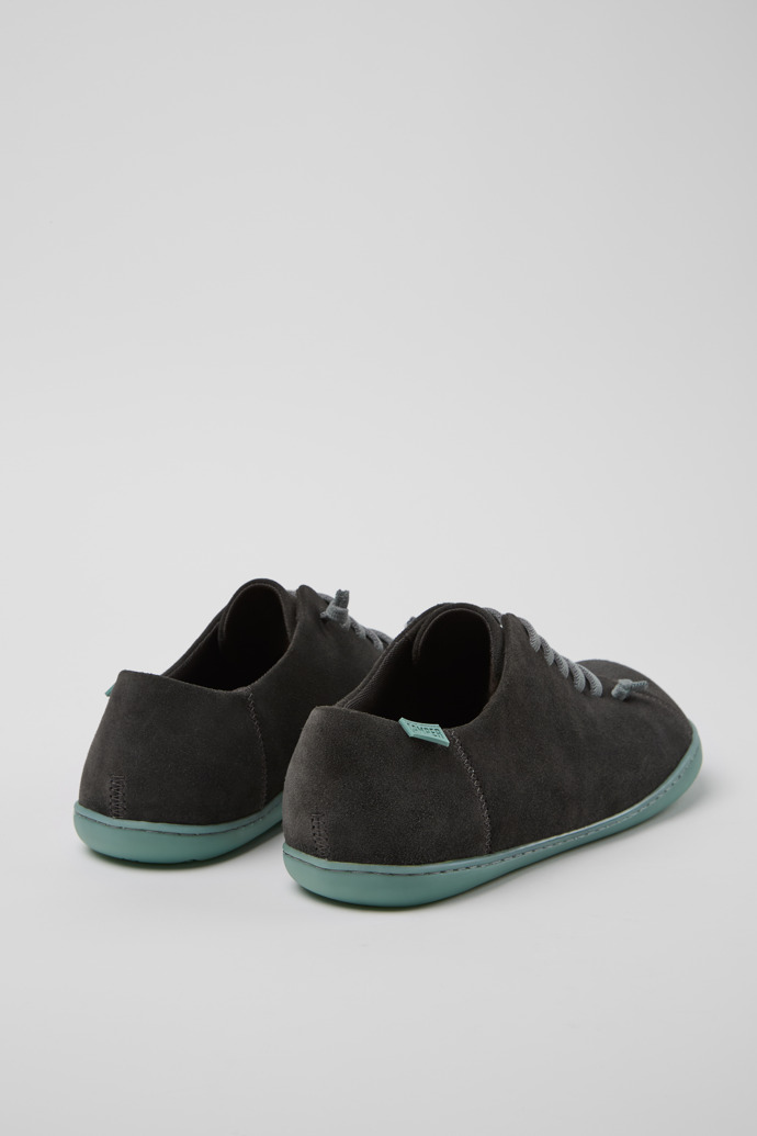 Camper Peu - Grauer Herrenschuh aus Nubukleder.
