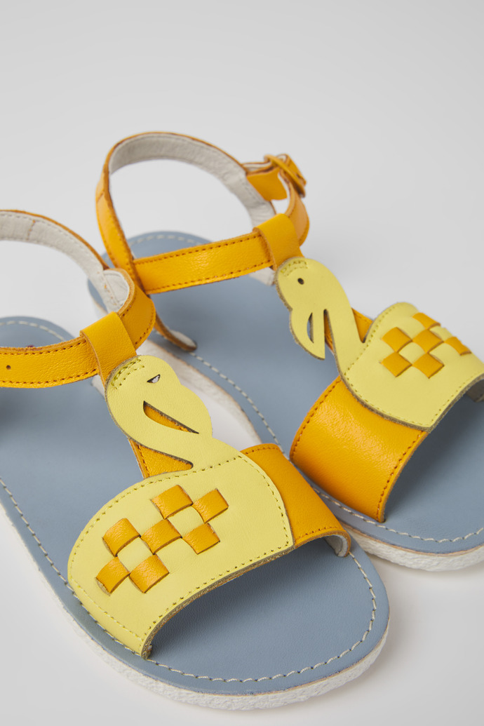 Camper Twins - Gelb-orange Kindersandale aus Leder