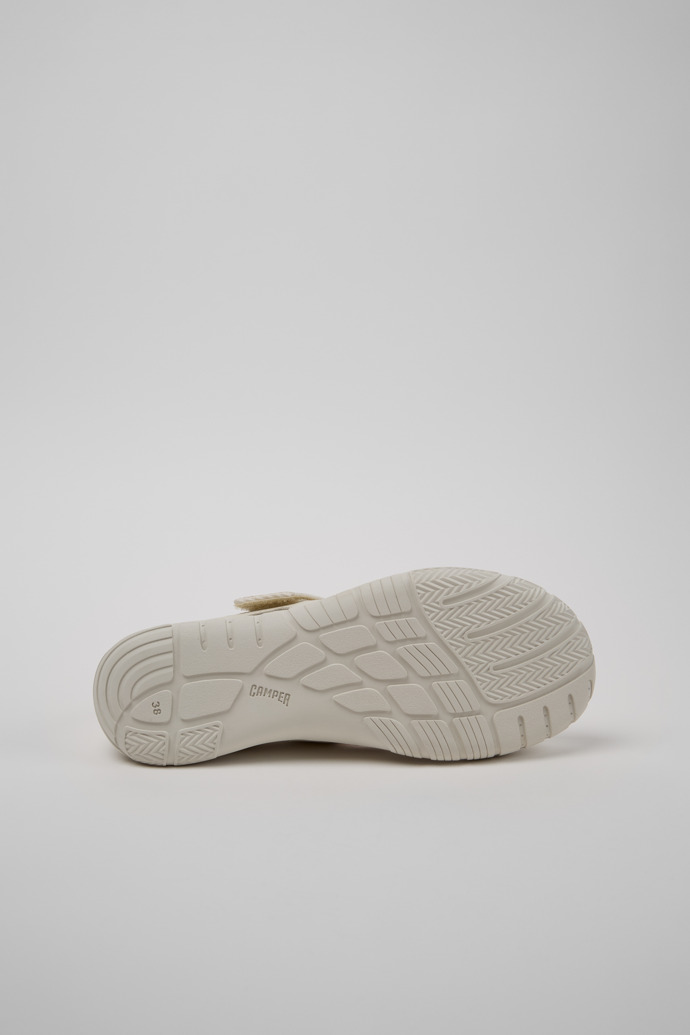 Camper Path - Weißer Damensneaker aus Leder.
