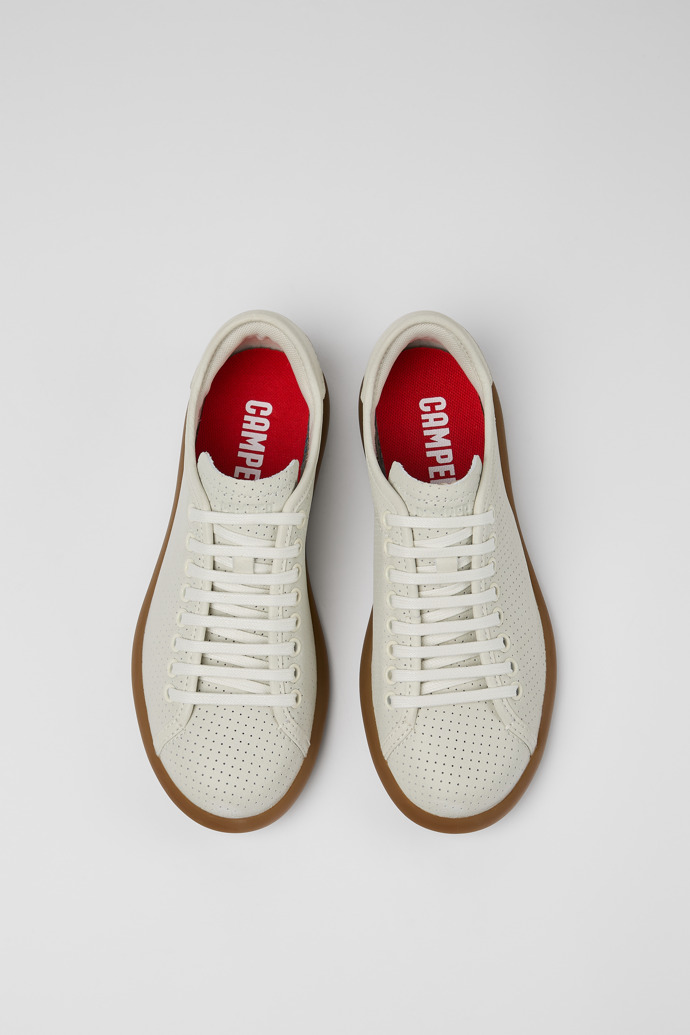 Camper Pelotas Soller - Weiße Ledersneaker für Damen.
