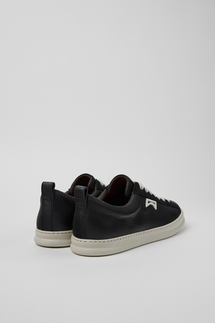 Camper Runner - Schwarzer Damensneaker aus Leder und Nubukleder.