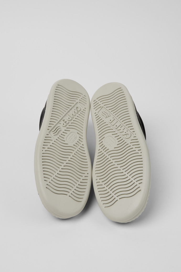 Camper Runner - Schwarzer Damensneaker aus Leder und Nubukleder.