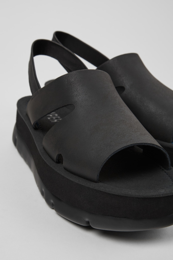 Camper Oruga Up - Schwarze Damensandalen