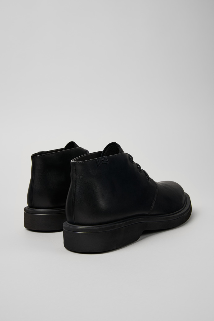 Camper Norman - Schwarze Herrenstiefelette aus Leder.