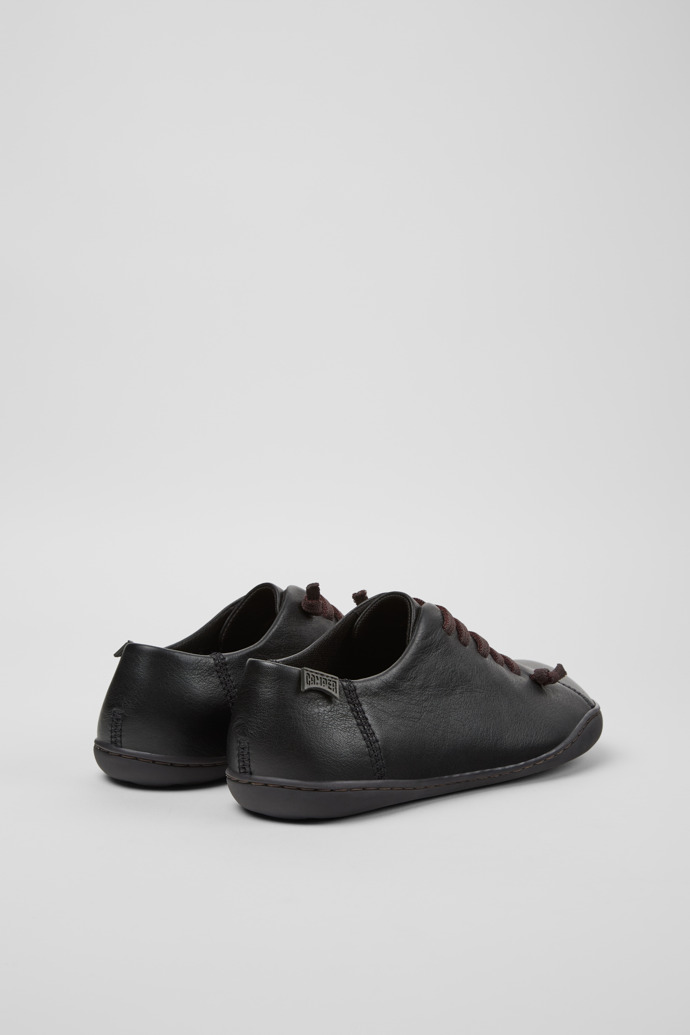 Camper Peu - Schwarzer Damenschuh aus Leder.