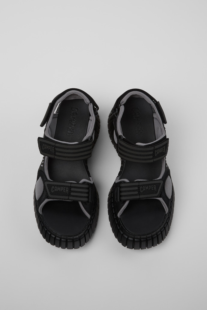 Camper Pix BCN - Mehrfarbige Damensandalen aus Leder und Textil.