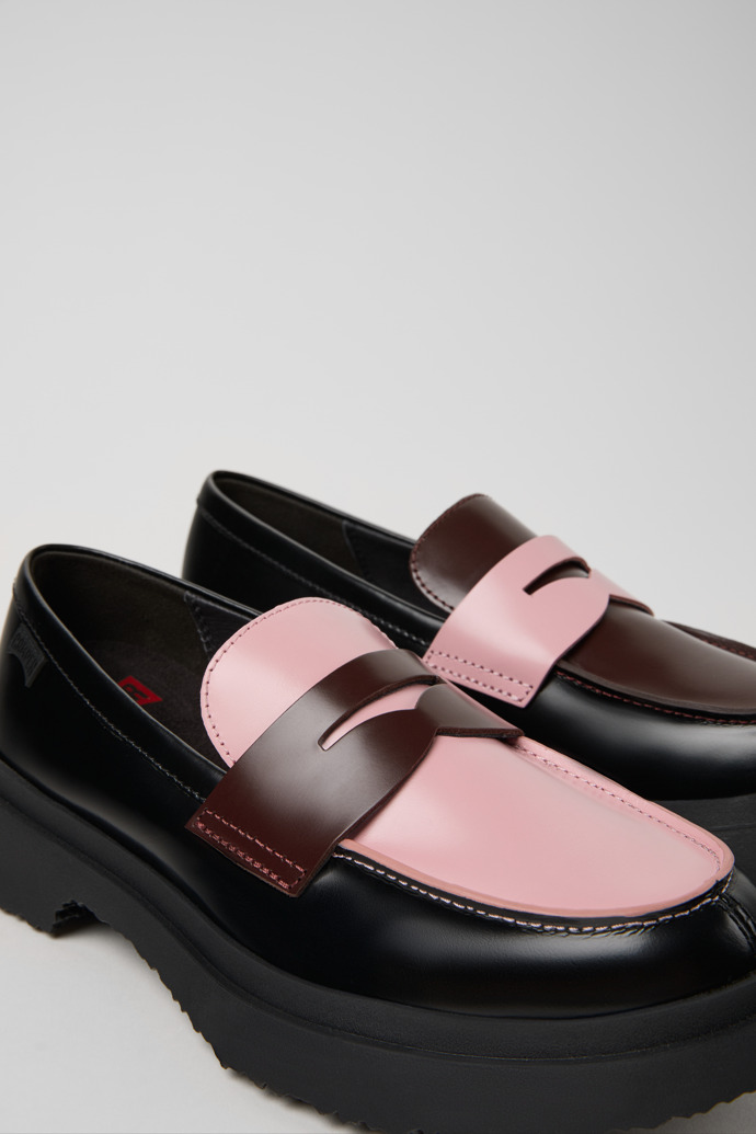 Camper Twins - Mehrfarbige Lederhausschuhe für Damen.
